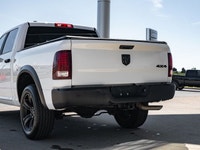 Welcome to 400 Chrysler Dodge Jeep Ram. | NO REPORTED ACCIDENTS | Turn heads on and off the road wit... (image 6)