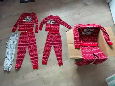 Pyjama for girl S/P 6 ans - M/M 7 ans-8ans pyjama for girl/pyjama de fillette I'm snow angel Viennen...
