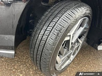 The advertised vehicle price is based on a promotional finance offer. Customers who purchase the veh... (image 9)