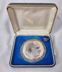 Sterling ring size 5.5 and Lieutenant Gouverneur du Quebec coin