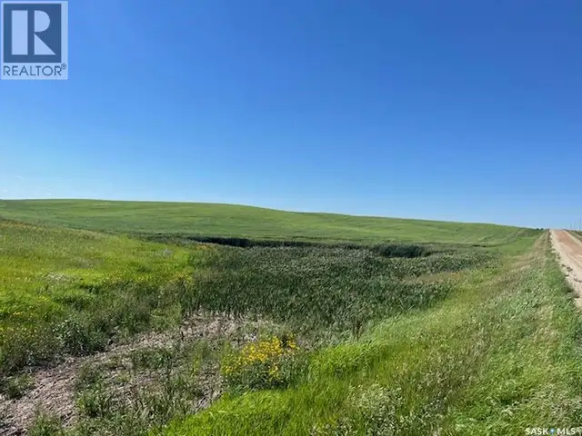 NW22 13 27 W2 Baildon Rm No. 131, Saskatchewan in Land for Sale in Moose Jaw - Image 2
