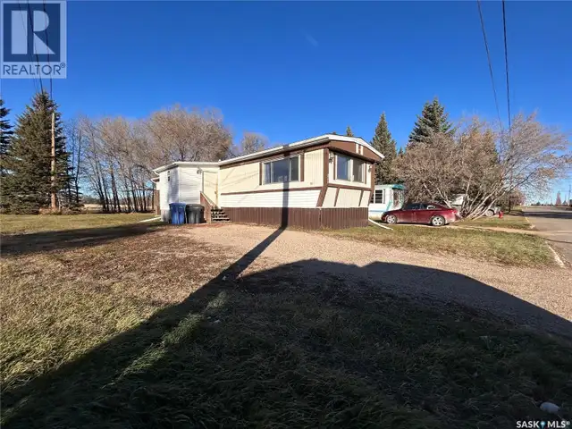 211 Railway AVENUE Wawota, Saskatchewan in Houses for Sale in Regina - Image 33