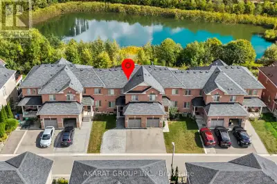 10 - 3045 GLADESIDE AVENUE Oakville (GO Glenorchy), Ontario