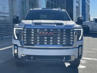 AMVIC Licensed Dealer Towing & Trailering Package | Heated Front Seats & Steering Wheel | 12.3 Drive... (image 1)