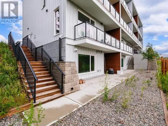 2-20 WANN ROAD Whitehorse, Yukon in Houses for Sale in Whitehorse - Image 4