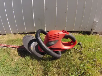 taille haie electrique black and decker, View more