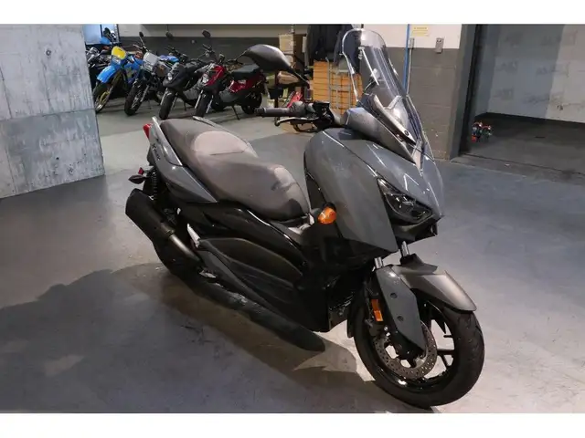 2022 Yamaha Yamaha XMAX 300 in Street, Cruisers & Choppers in Ottawa - Image 11