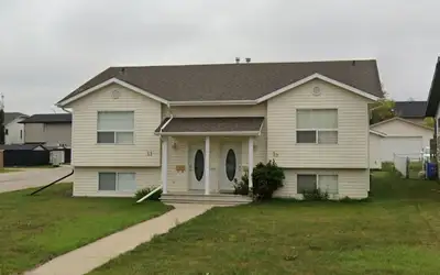 29 Terrace Heights  Drive - 3 Bedroom Apartment for Rent