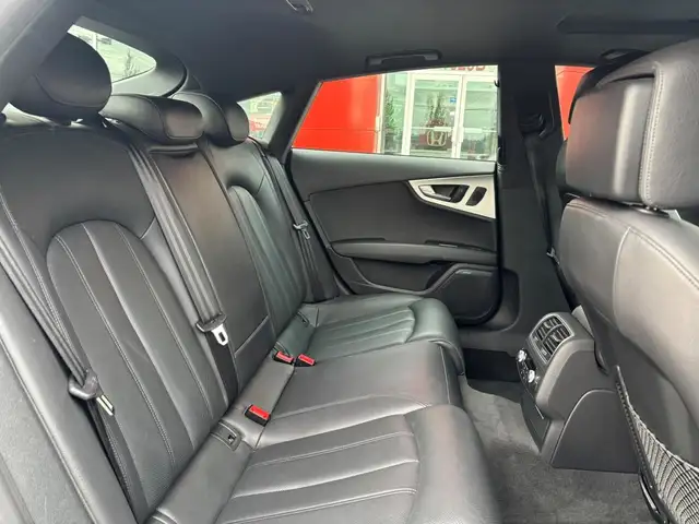 2016 Audi A7 3.0t Technik in Cars & Trucks in Comox / Courtenay / Cumberland - Image 12