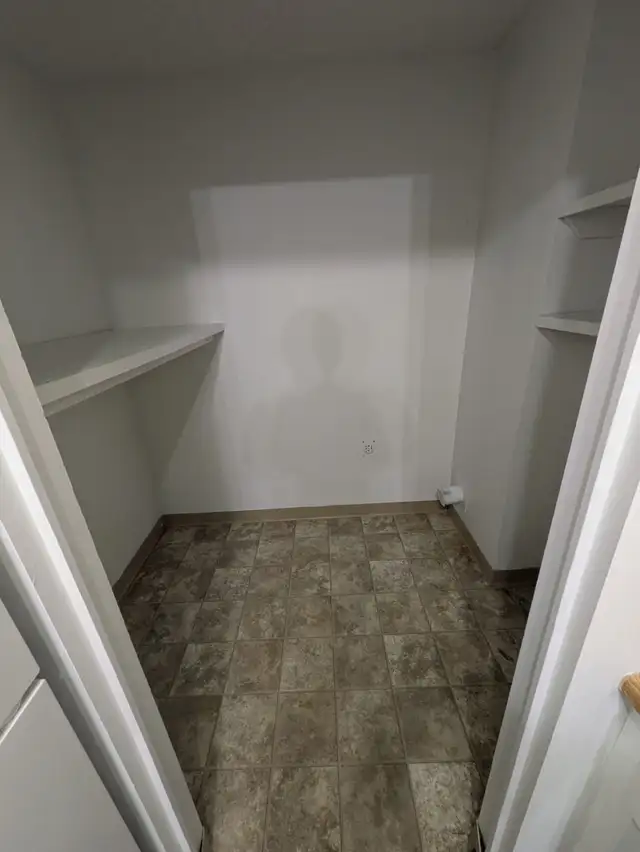 1 Bedroom - Senior Promo starting at $1295 (Heat & Water Incl.) in Long Term Rentals in Calgary - Image 6