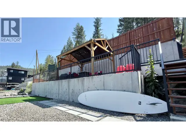 3109 East Lake Drive Christina Lake, British Columbia in Houses for Sale in Penticton - Image 21