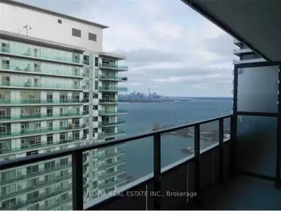 1 Bed + Tech Unit w/ CN Tower & Lake Views