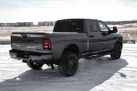 BLACK CLOTH FRONT 40/20/40 BENCH SEAT,TRANSMISSION: 8-SPEED TORQUEFLITE AUTOMATIC,TRADESMAN LEVEL 1... (image 3)