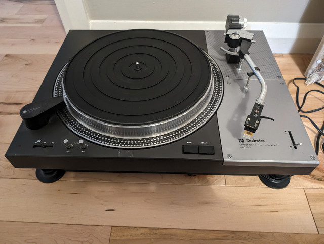 Vintage Technics SL-1100 Turntable - Works as it should in General Electronics in Owen Sound - Image 3