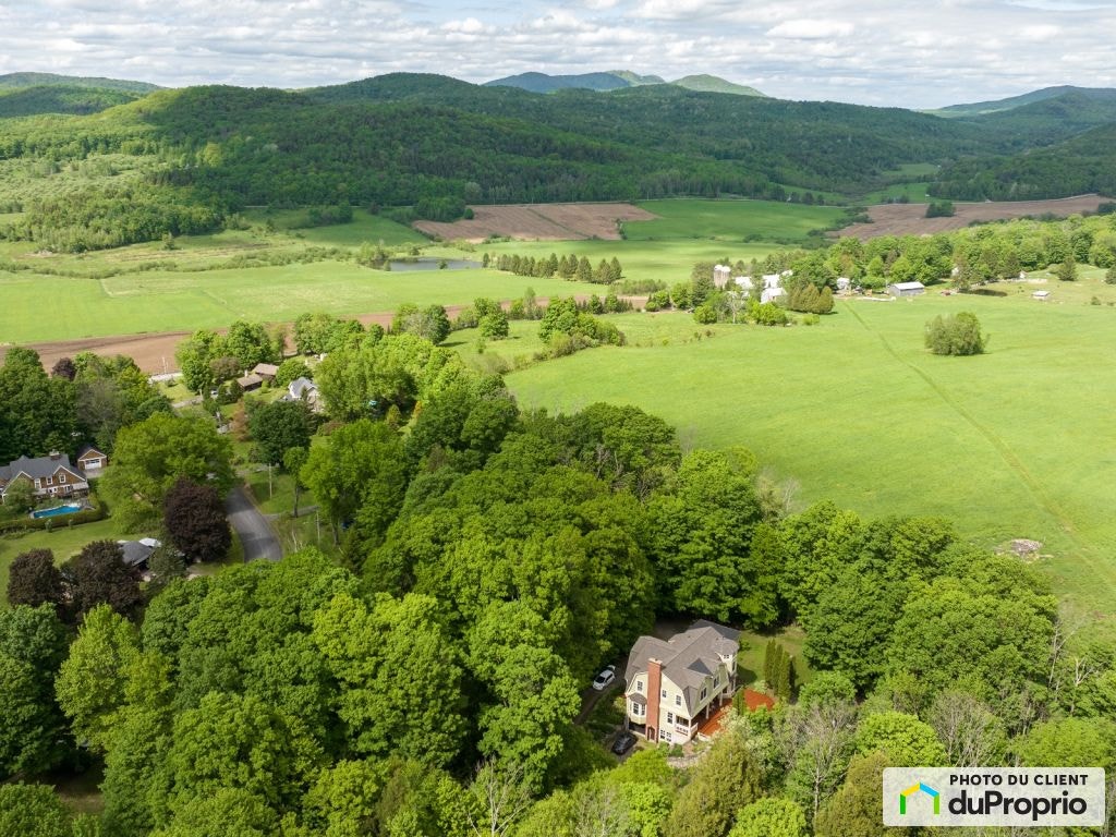 $1,595,000 - 2 Storey for sale in Cowansville — photo 2
