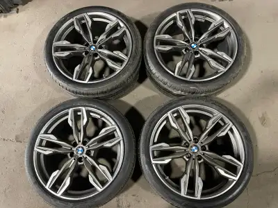 Bolt pattern 5x112 Bridgestone Alenza 001 21x8.5J - 245/40R21 - 6/32nd 21x9.5J - 275/35R21 - 3/32nd...