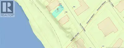 ?? RARE PRIME DEVELOPMENT OPPORTUNITY EDMUNDSTONS BEST LOCATION ?? Welcome to 198 Victoria Street, E...