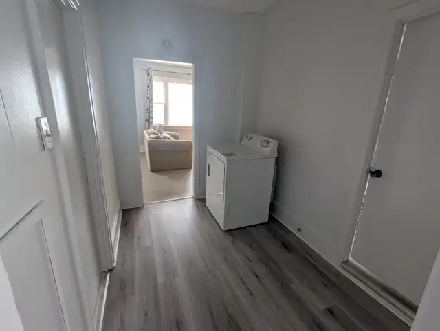 158 Mecklenburg - Furnished room for rent, Utilities Included in Room Rentals & Roommates in Saint John - Image 8