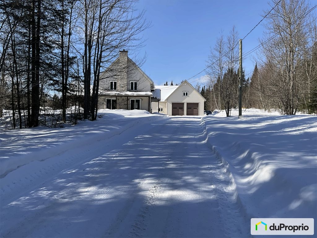 $1,095,000 - Acreage / Hobby Farm / Ranch for sale in St-Raymond — photo 1
