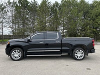Meet the 2025 Chevrolet Silverado 1500 High Country 4x4 Crew Cab 6.5 ft box, now available used at H... (image 9)