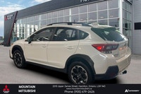 Sunroof, Heated Seats, Android Auto, Apple CarPlay, Lane Change Assist! Compare at $18538 - Our Pric... (image 3)
