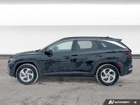 Experience modern design and everyday versatility with the *2022 Hyundai Tucson*, featuring *89,637... (image 2)