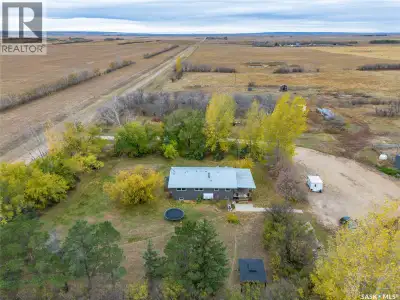 Just five minutes North of Mortlach, this 40-acre property is a fantastic opportunity for hobby farm...