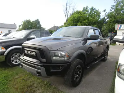 2016 Ram 1500 **CONTENT AUTO SPÉCIALISTE DU FINANCEMENT MAISON SANS ENQUETE CREDIT **Obtenez le meil...
