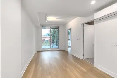 3.5 Condo neuf à louer Ville-Marie-tout inclus-Champlain, View more