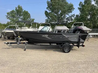 ADIOS TO SUMMER FALL SALE! MASSIVE DISCOUNTS ON IN-STOCK BOATS! Was $99,854 - NOW ONLY $85,810! Incl...