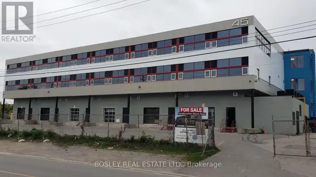 219-221 - 45 INDUSTRIAL STREET Toronto (Leaside), Ontario in Commercial & Office Space for Sale in City of Toronto - Image 2