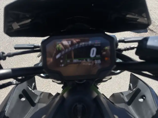 2020 Kawasaki Z900 ~ KAWASAKI Z900 ~ ABS ~ LOW KMS ~ NAKED SPORT in Street, Cruisers & Choppers in City of Toronto - Image 23