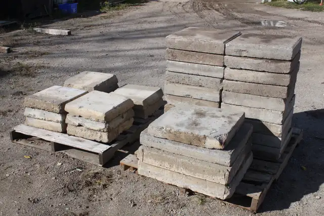 Concrete Foundation Blocks in Other in Kitchener / Waterloo - Image 2