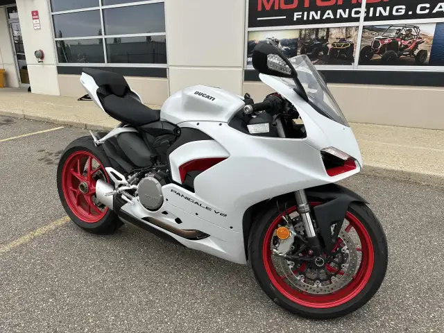 2023 DUCATI PANIGALE V2 900 (FINANCING AVAILABLE) in Sport Bikes in Strathcona County - Image 5