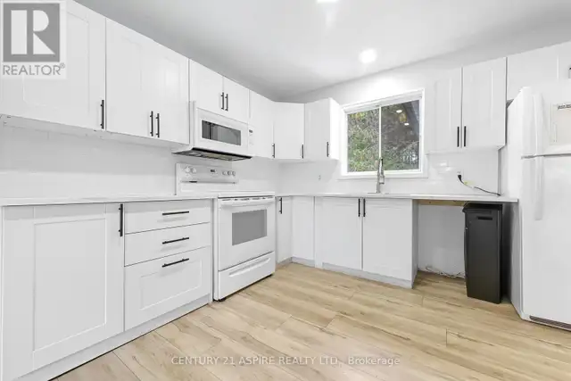 12 DUTCH DRIVE Petawawa, Ontario in Houses for Sale in Petawawa - Image 11