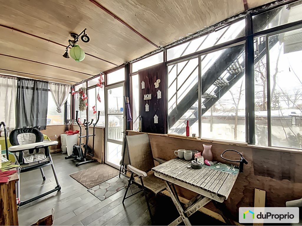 $975,000 - Triplex for sale in Pierrefonds / Roxboro — photo 2