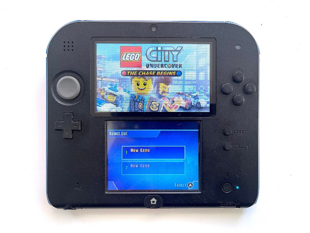 BLACK NINTENDO 2DS WITH 2200+ GAMES I TOP VALUE I 280+ 3DS GAMES in Nintendo DS in City of Halifax
