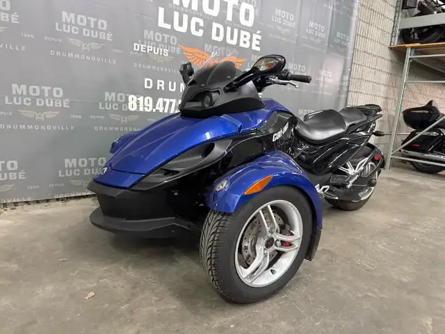 2010 Can-Am Spyder RS SM5 in Sport Touring in Drummondville - Image 8