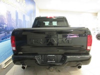 RAM 1500 CLASSIC EXPRESS 2020 V8 5.7 LITRES CREW-CAB BOITE 5.7 PIEDS 4X4 TOUT ÉQUIPÉ / CAMÉRA DE REC... (image 7)