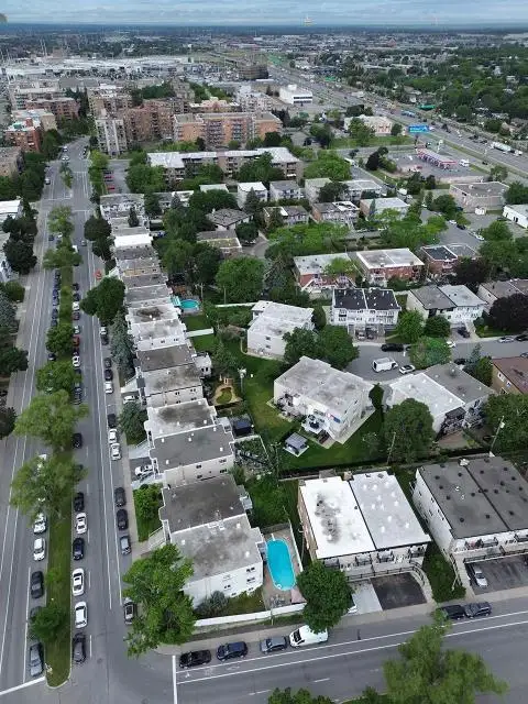 Duplex + bachelor Occ. Triple -- Très Rare à Anjou ! in Houses for Sale in City of Montréal - Image 4