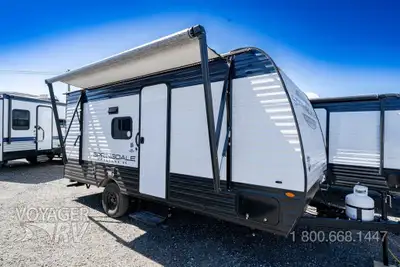 Located in Winfield, BC Call or Text 250-766-4607 Voyager RV Centre 1-800-668-1447 Spare tire kit So...