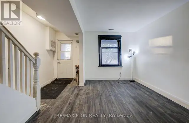 898 EASTERN AVENUE Toronto (Greenwood-Coxwell), Ontario in Houses for Sale in City of Toronto - Image 9