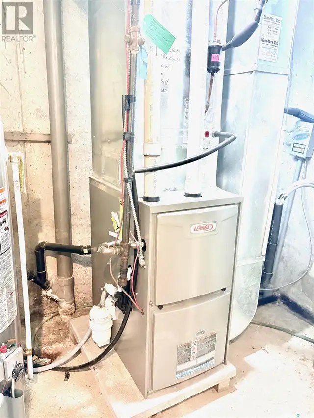 Jordan Acreage Silverwood Rm No. 123, Saskatchewan in Houses for Sale in Regina - Image 30