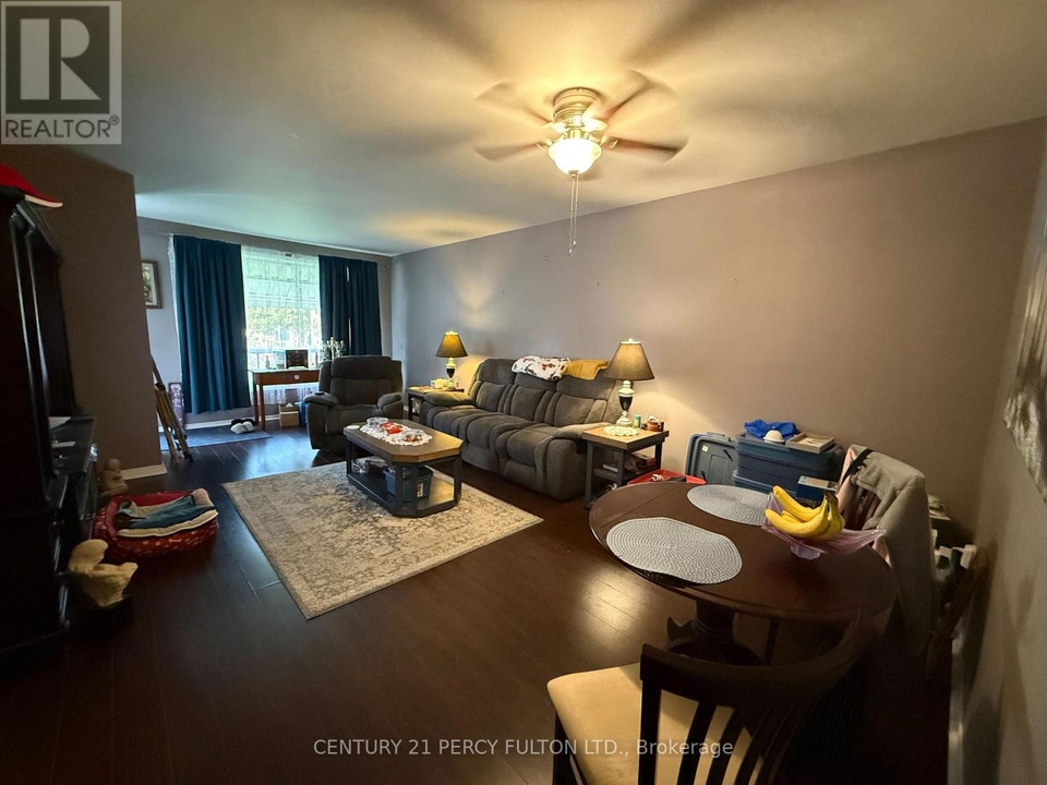 UNIT 1 - 220 ROSEDALE DRIVE Whitby (Downtown Whitby), Ontario 3