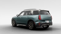 Le tout nouveau *MINI Countryman Cooper S 2027* est aussi audacieux et aventurier que vous. Que vous... (image 1)