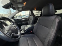 The 2017 Highlander LE AWD is a versatile mid-size crossover designed for families, offering seating... (image 5)