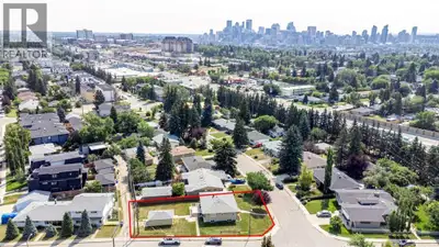 RARE R-CG CORNER LOT - ZONING CONFIRMED, NO REZONING REQUIRED. Calgary's recent repeal of city-wide...