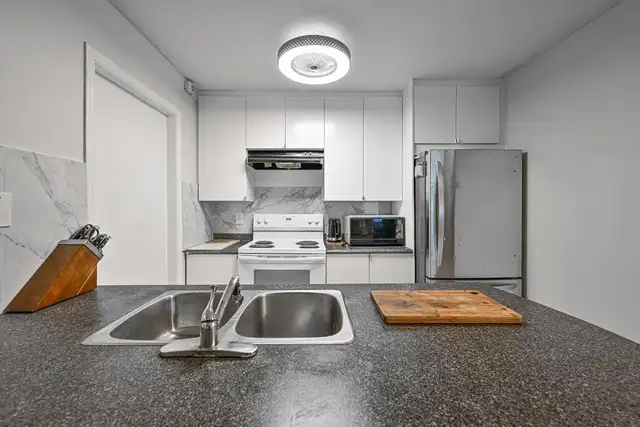 801 1750 MCKENZIE ROAD Abbotsford, British Columbia in Condos for Sale in Abbotsford - Image 6
