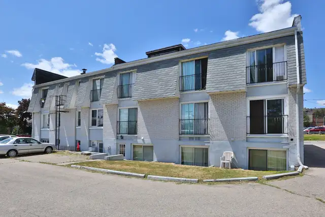 45-49 Surrey Street East - bachelor Apartment for Rent in Long Term Rentals in Guelph - Image 4