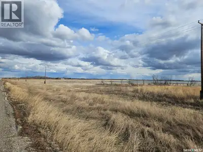 his 14-acre property is located in the RM of Vanscoy, just 5 minutes east of Asquith and 15 minutes...